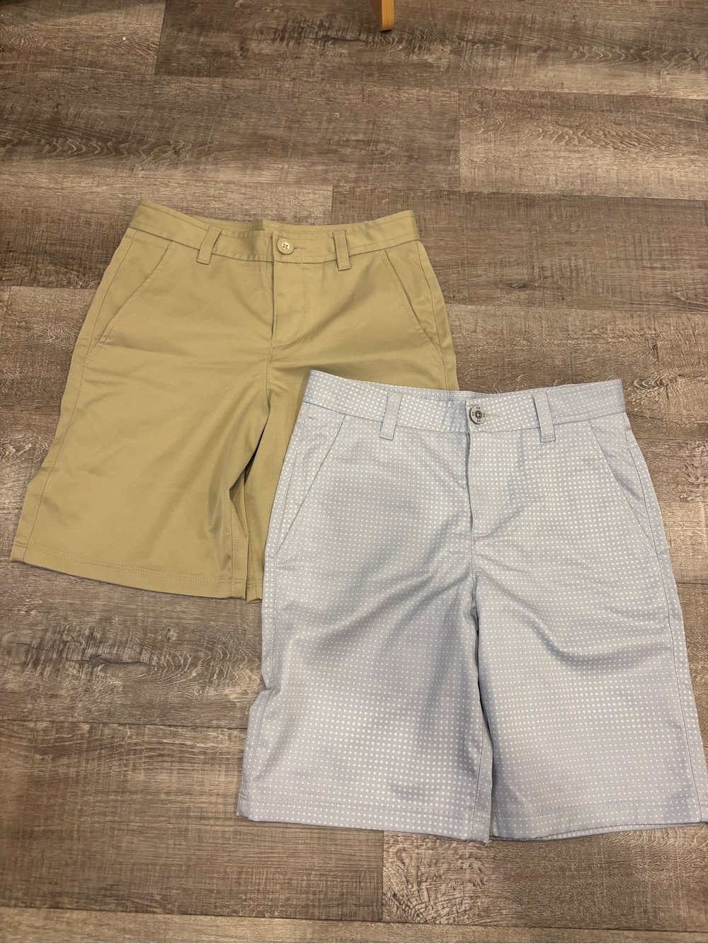 Under Armour Kids Shorts in Tan and Light Grey